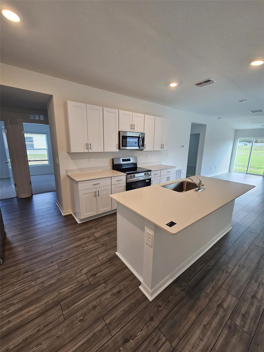 Image 2 of 9 For 3713 30th Terrace