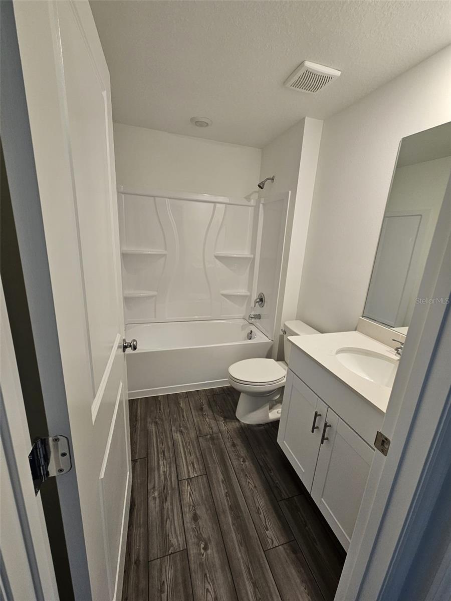 Image 4 of 9 For 3713 30th Terrace