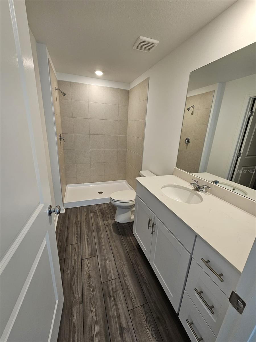 Image 9 of 9 For 3713 30th Terrace