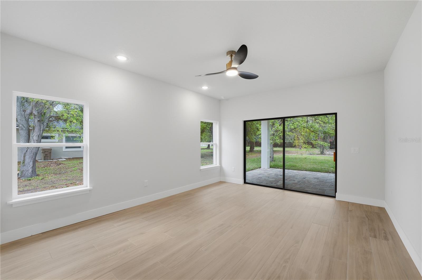 Image 30 of 59 For 1516 Pine Island Road