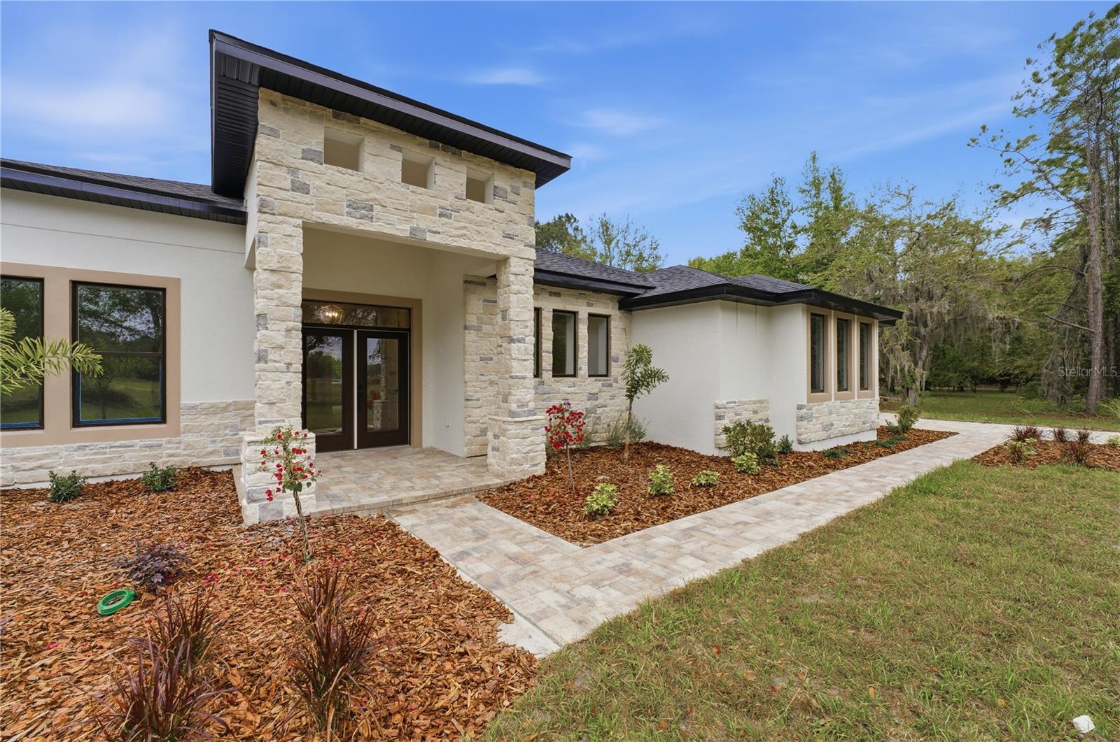 Image 4 of 59 For 1516 Pine Island Road