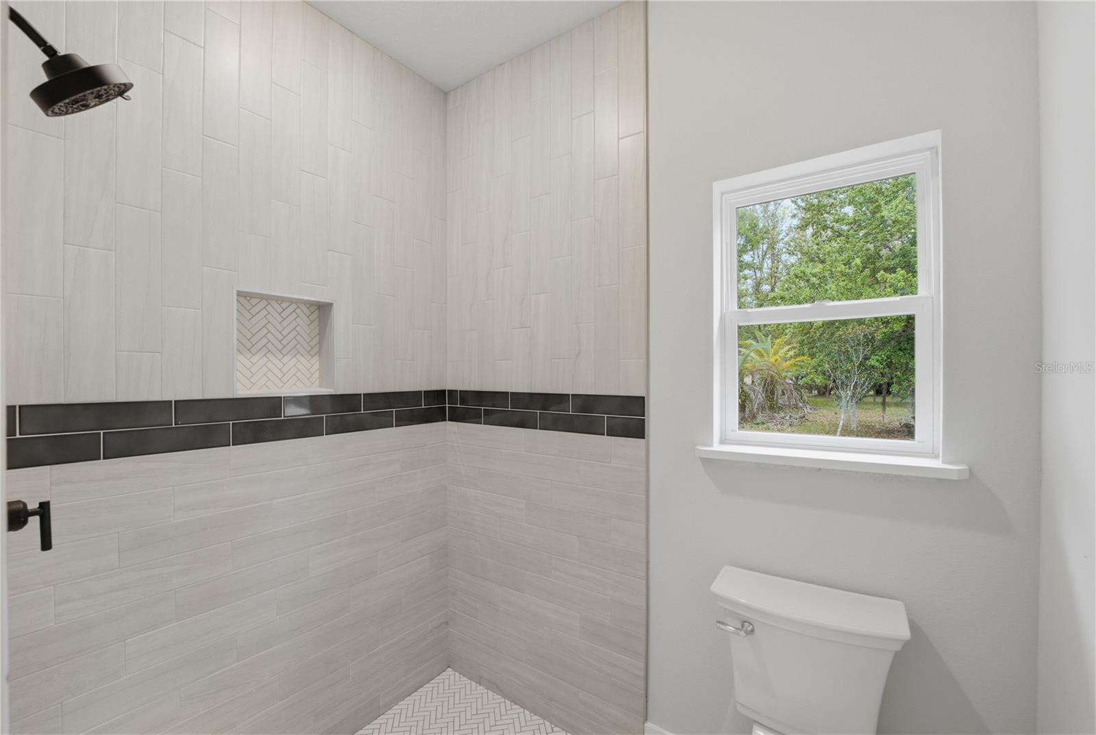 Image 46 of 59 For 1516 Pine Island Road