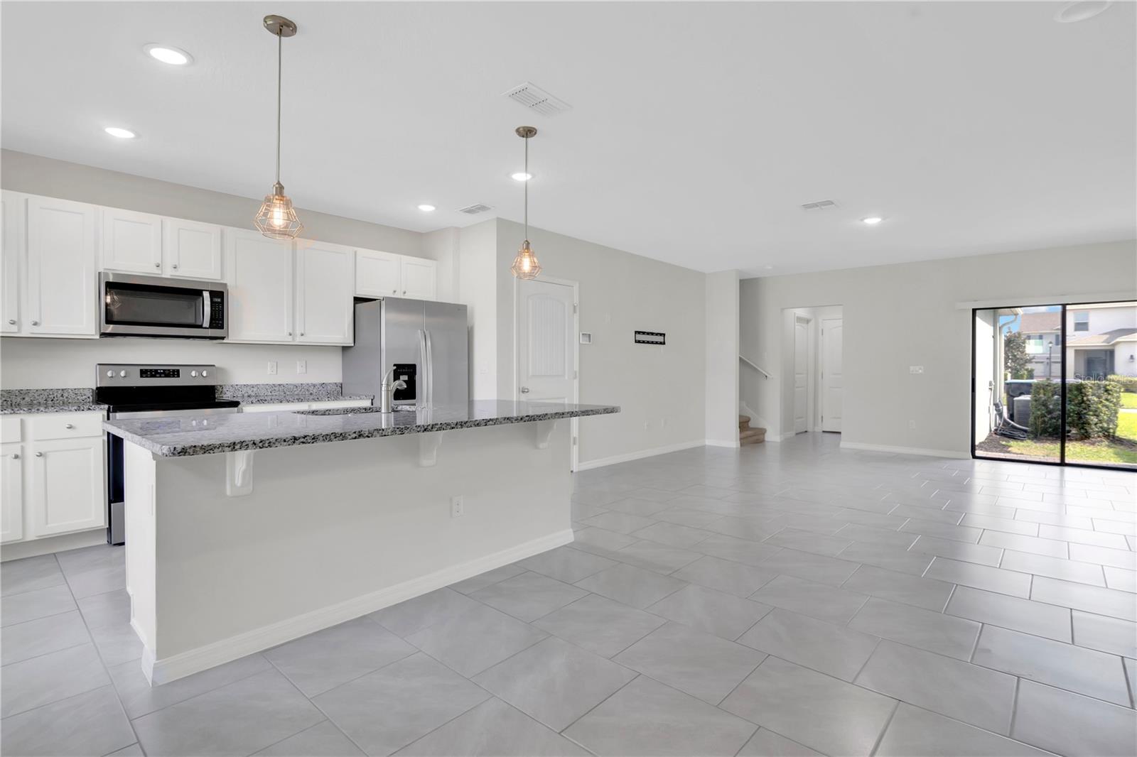 Image 20 of 51 For 16209 Admirals Cove Lane