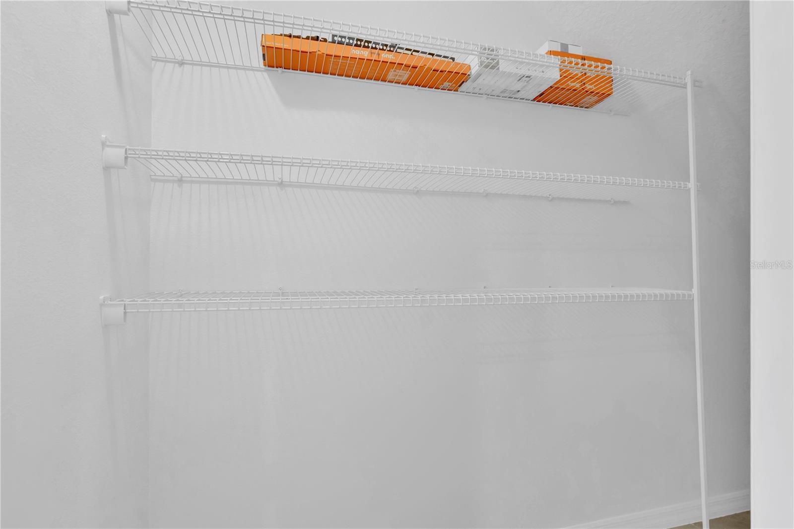 Image 28 of 51 For 16209 Admirals Cove Lane