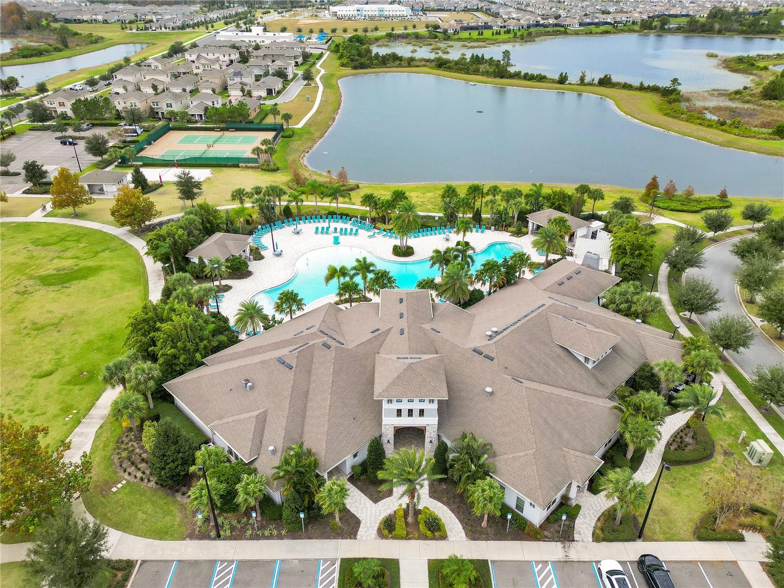 Image 44 of 51 For 16209 Admirals Cove Lane