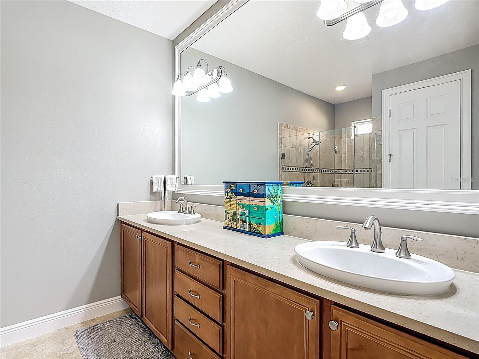 Image 28 of 74 For 364 Treviso Drive