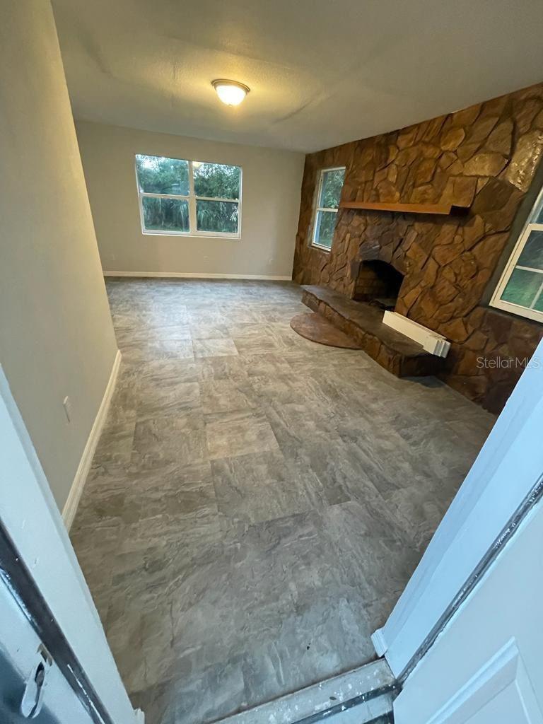 Image 10 of 23 For 2521 Stratford Drive