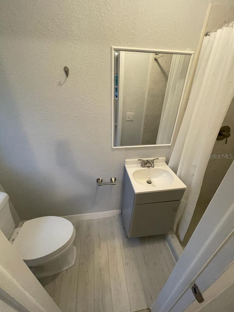 Image 11 of 23 For 2521 Stratford Drive