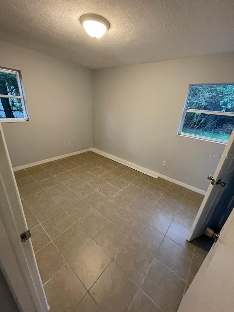 Image 14 of 23 For 2521 Stratford Drive