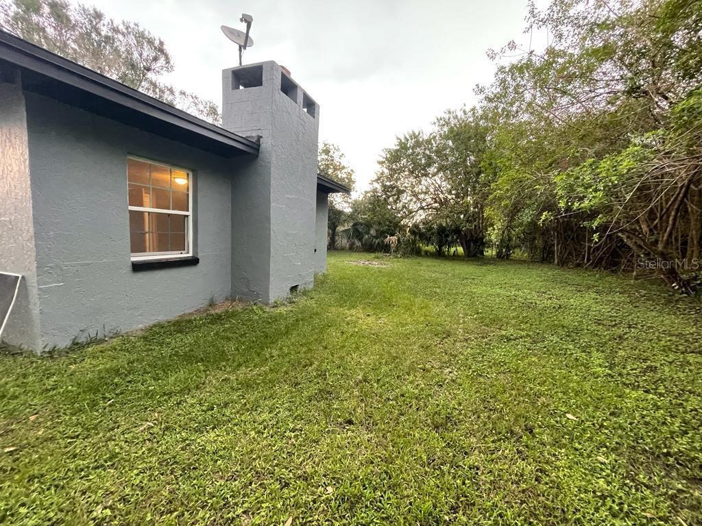 Image 19 of 23 For 2521 Stratford Drive