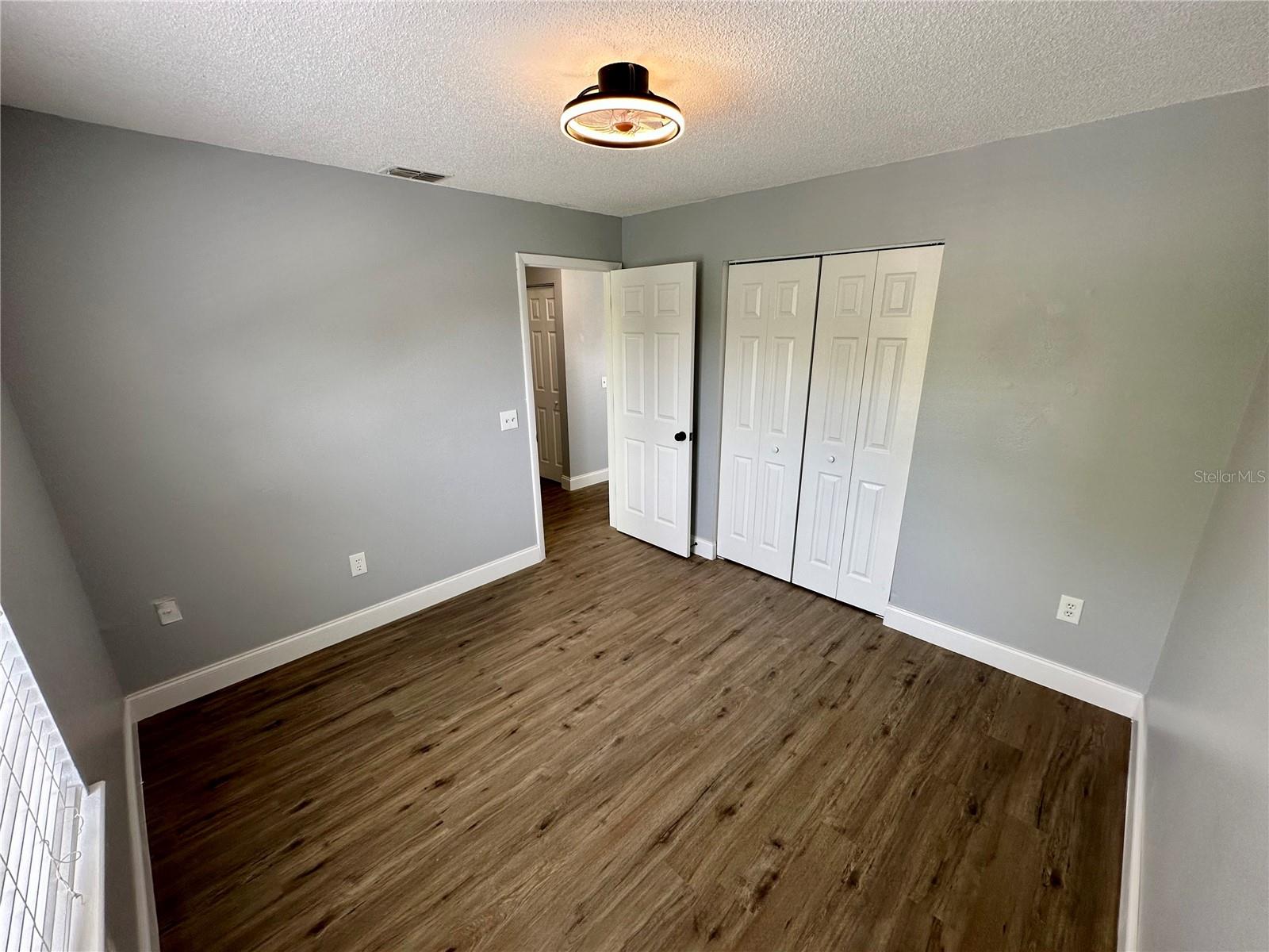 Image 11 of 29 For 1201 Bermuda Lakes Lane 205