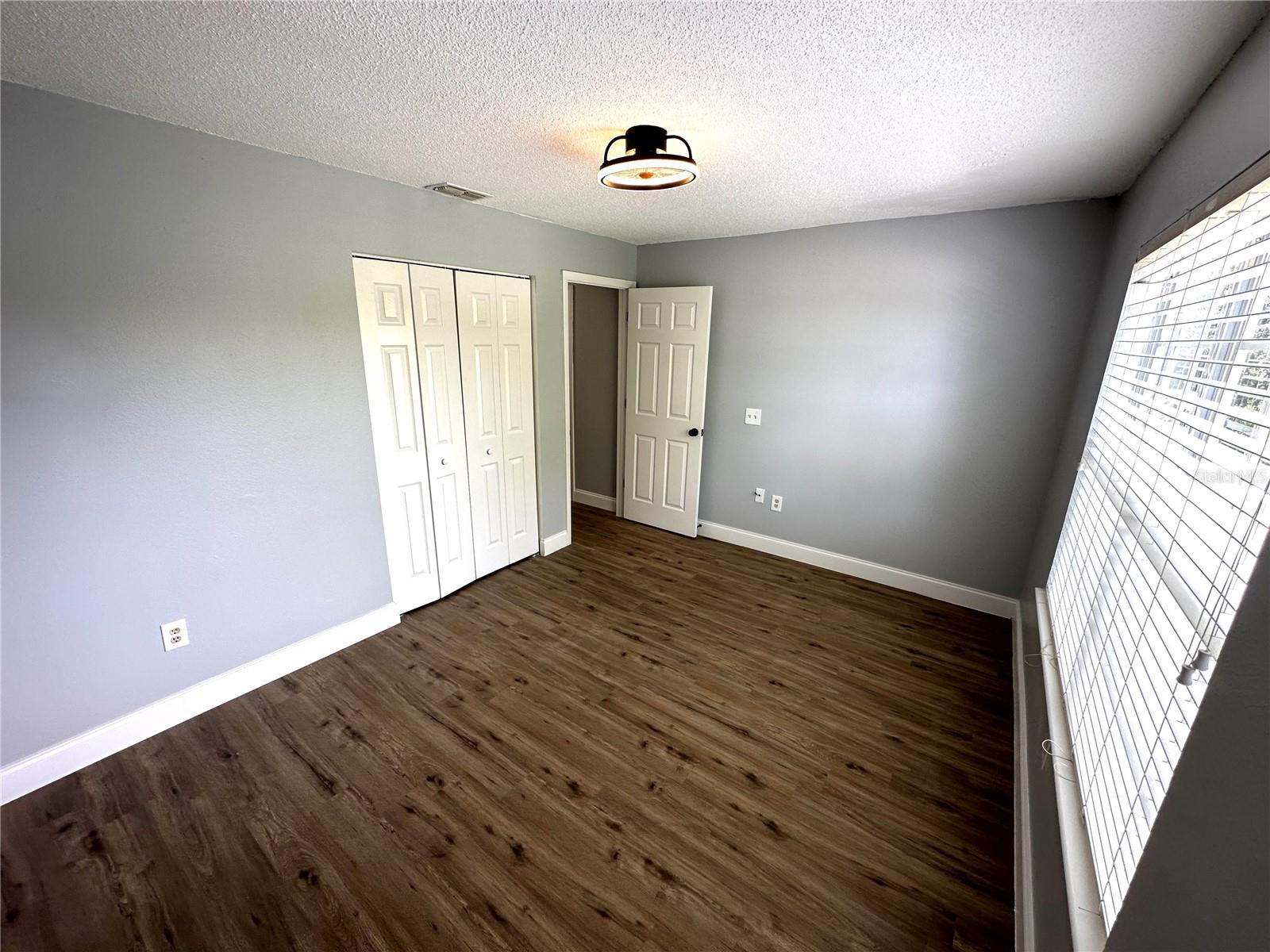 Image 13 of 29 For 1201 Bermuda Lakes Lane 205