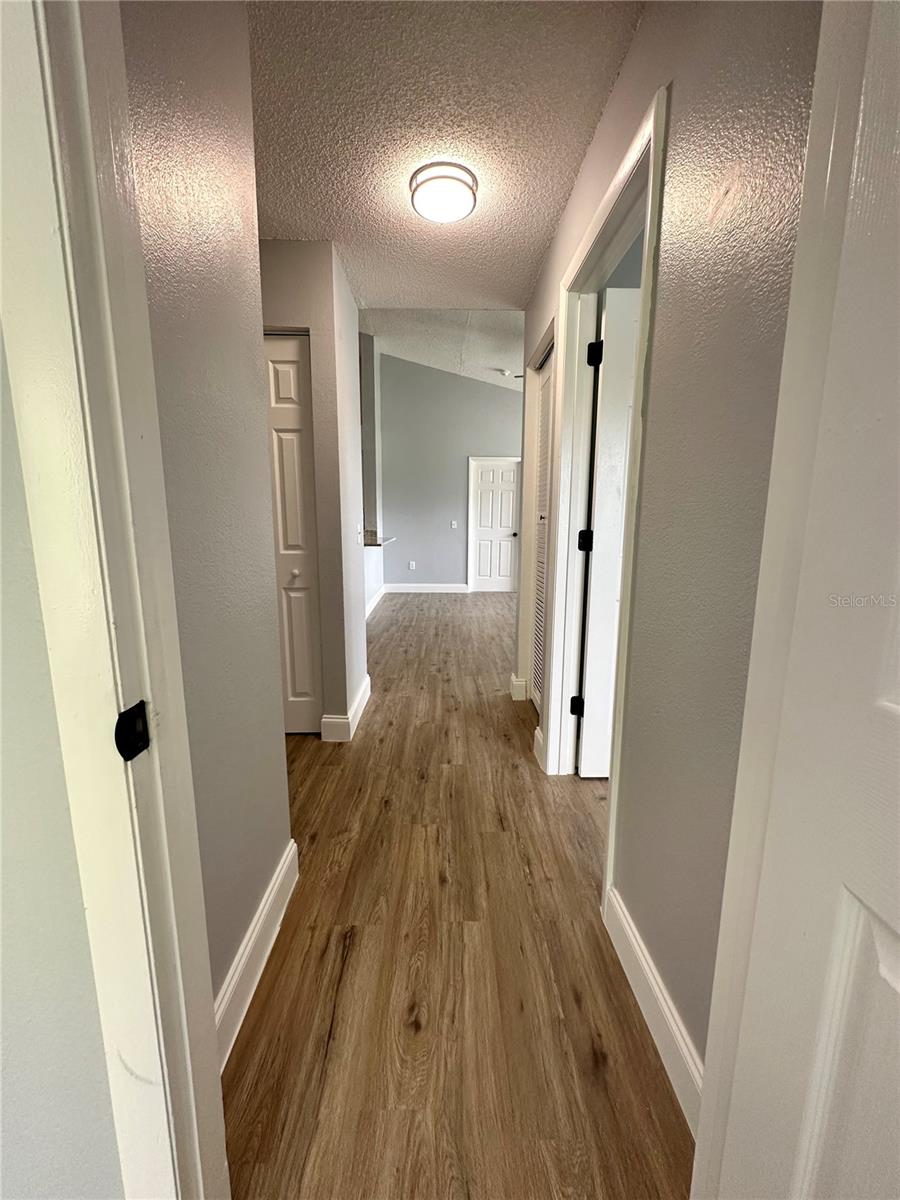 Image 14 of 29 For 1201 Bermuda Lakes Lane 205