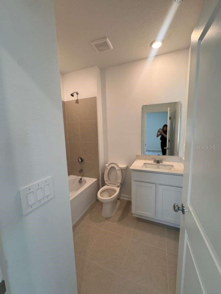 Image 9 of 17 For 3036 Chromatic Street