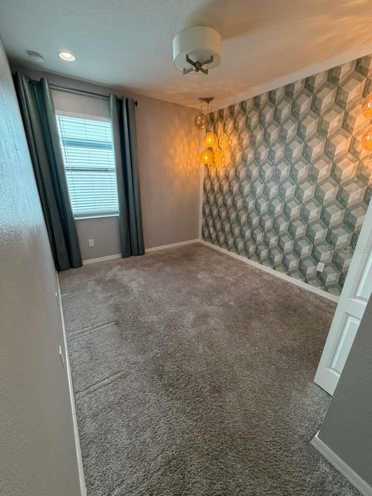 Image 29 of 37 For 1301 Clear Brook Pl