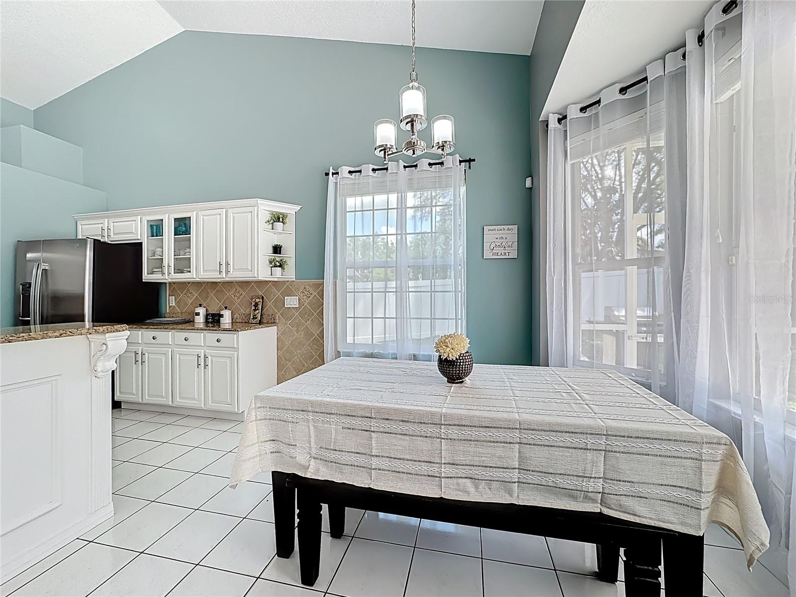 Image 24 of 55 For 541 Green Park Court