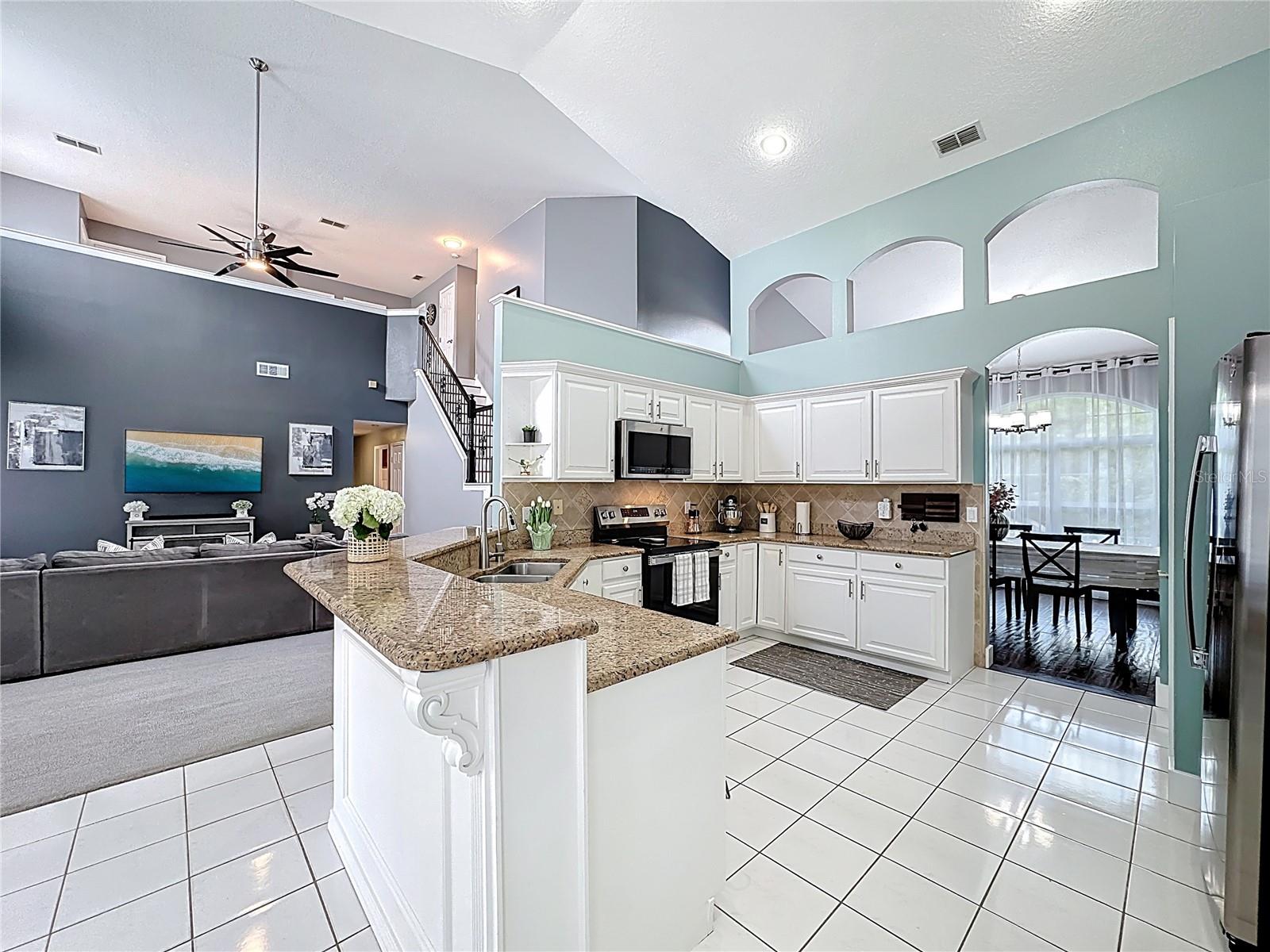 Image 26 of 55 For 541 Green Park Court