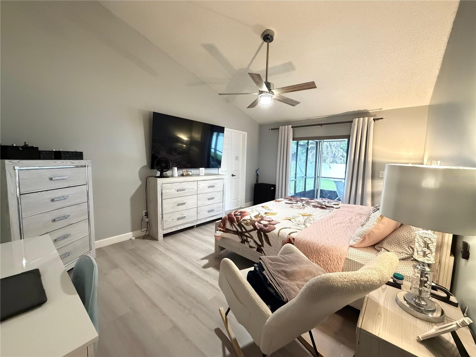 Image 15 of 27 For 1029 Surge Court