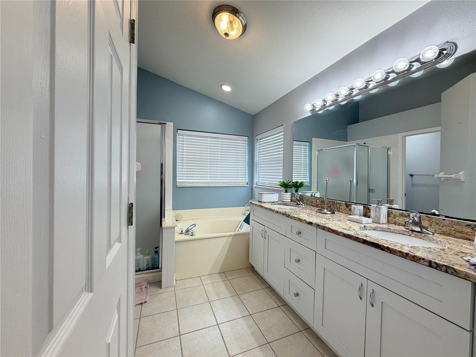 Image 16 of 27 For 1029 Surge Court