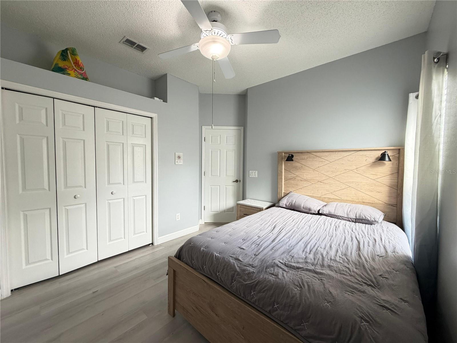 Image 19 of 27 For 1029 Surge Court