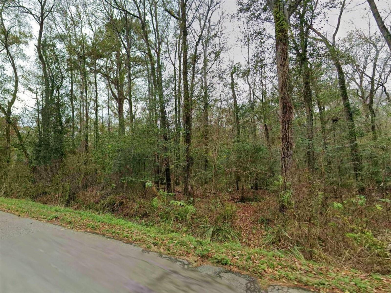 Image 3 of 5 For  Hugh Rd  