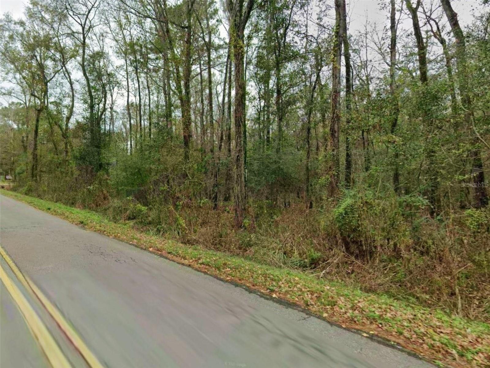 Image 4 of 5 For  Hugh Rd  