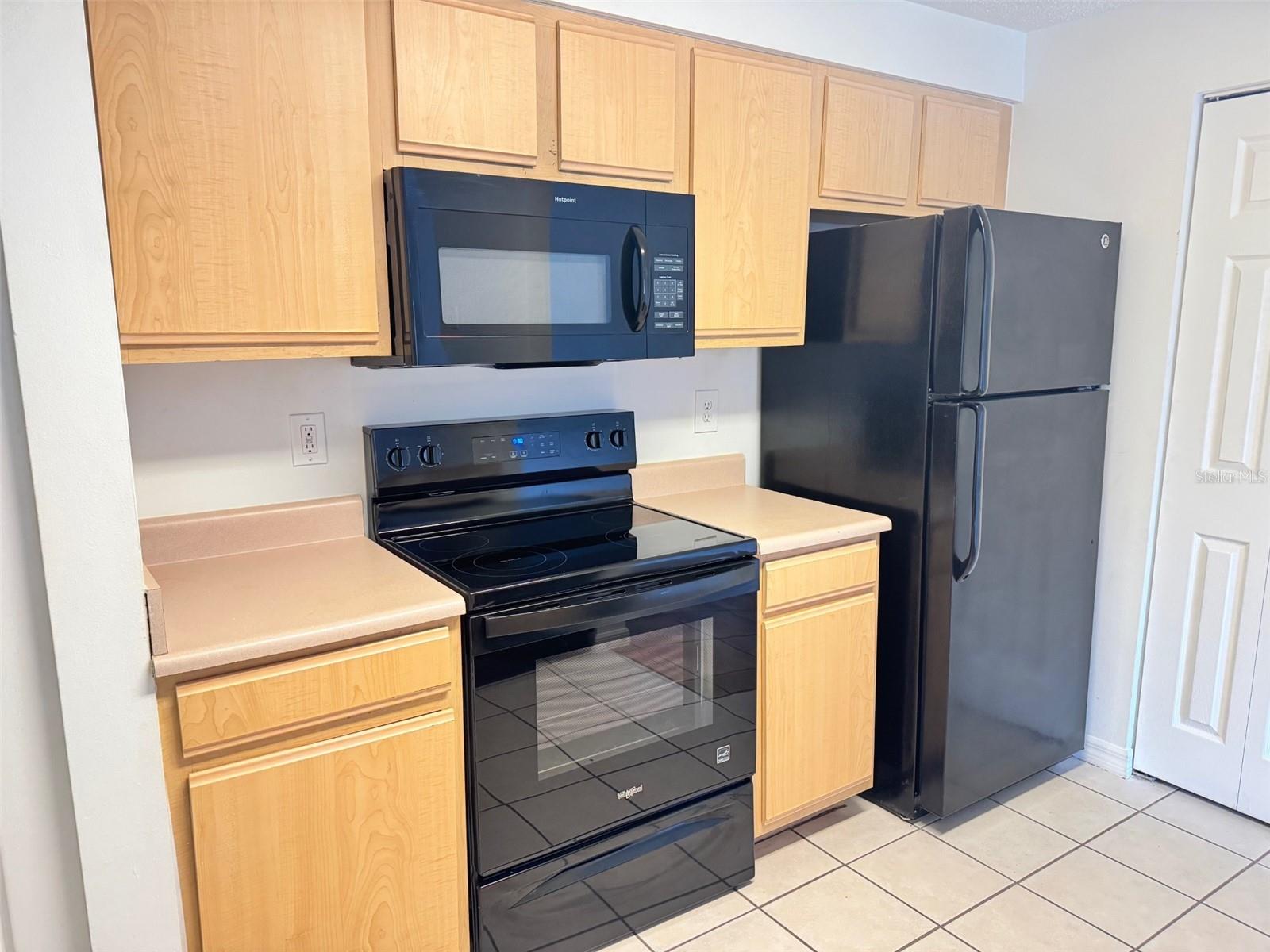 Image 6 of 17 For 10831 Windsor Walk Drive 104