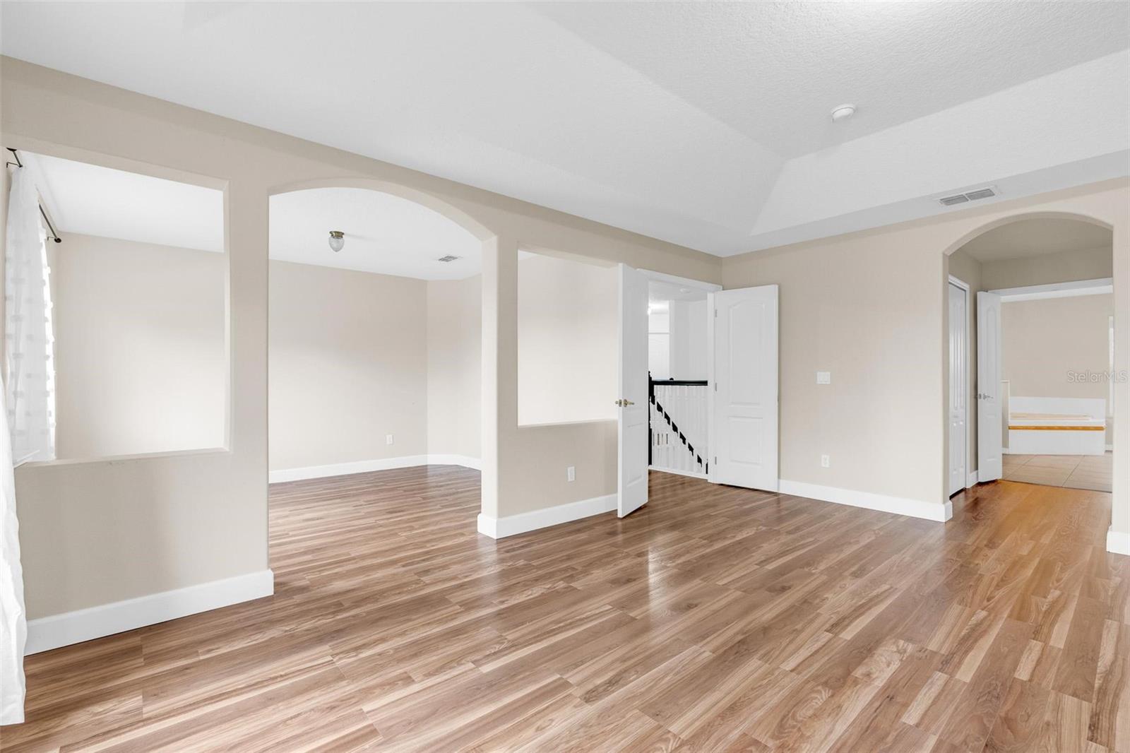 Image 38 of 67 For 13066 Hatherton Circle