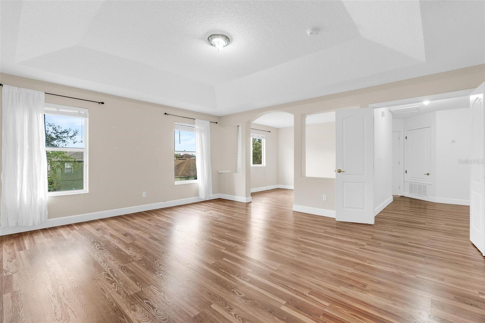 Image 39 of 67 For 13066 Hatherton Circle