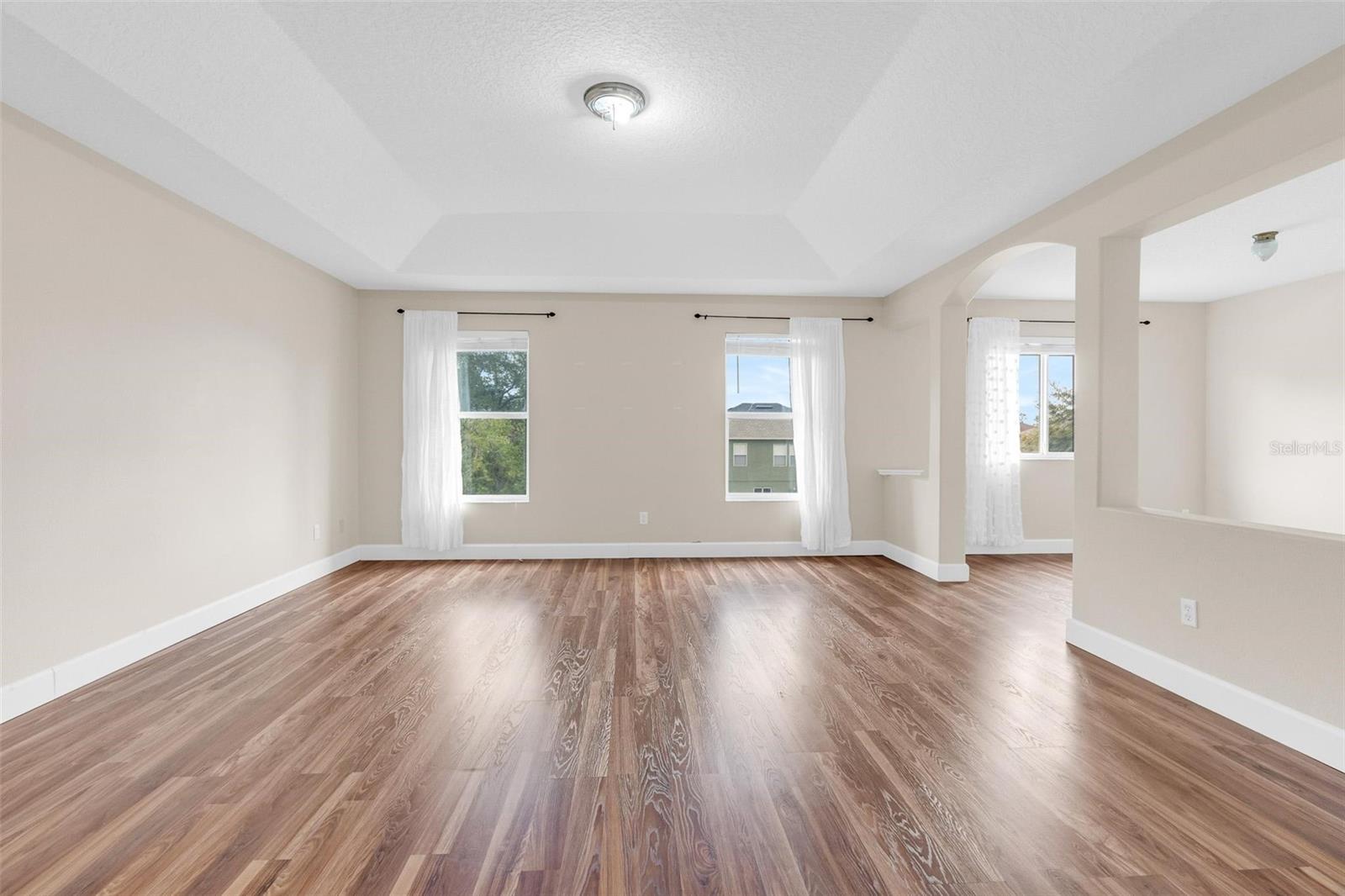 Image 42 of 67 For 13066 Hatherton Circle