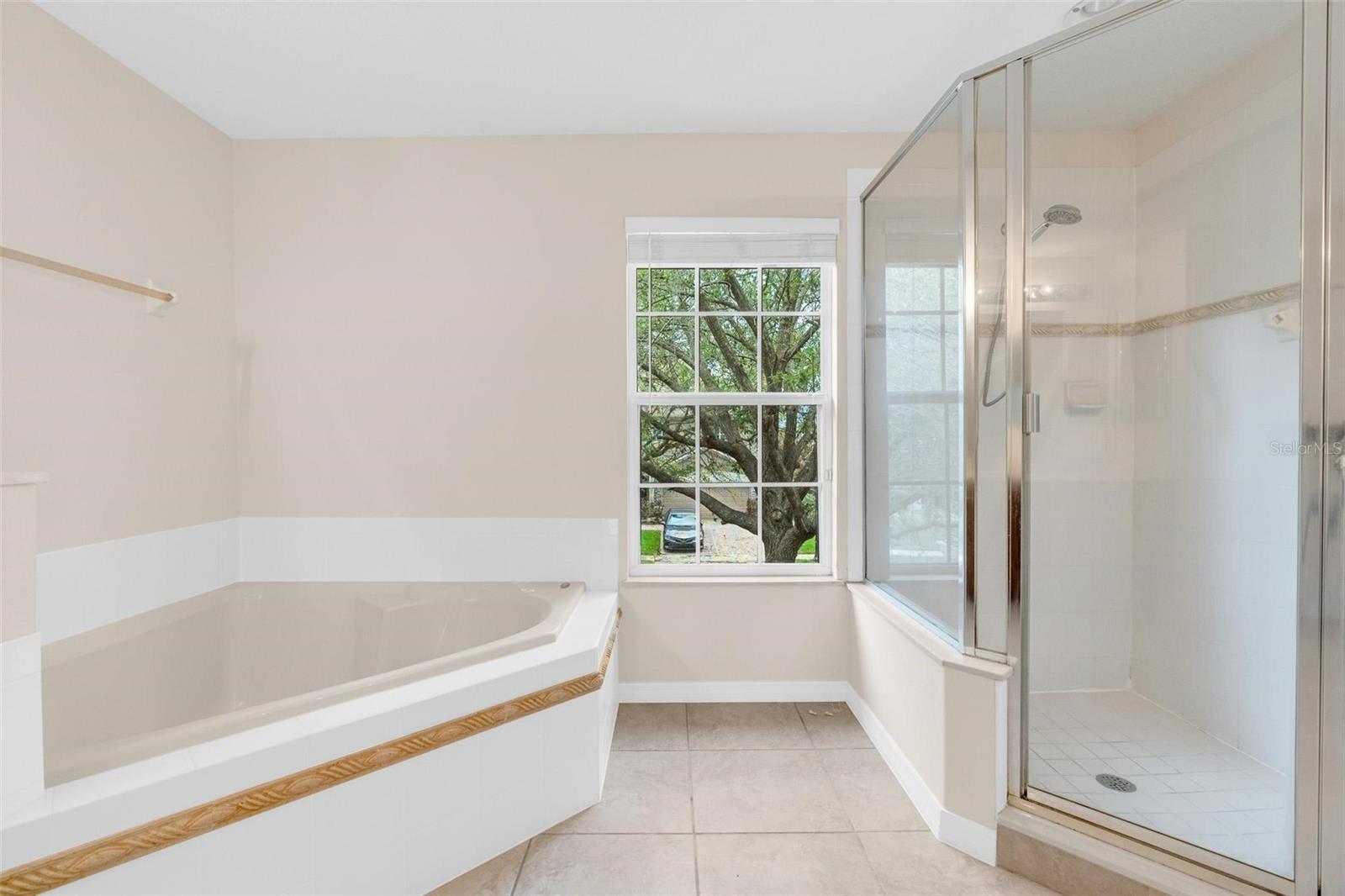 Image 44 of 67 For 13066 Hatherton Circle