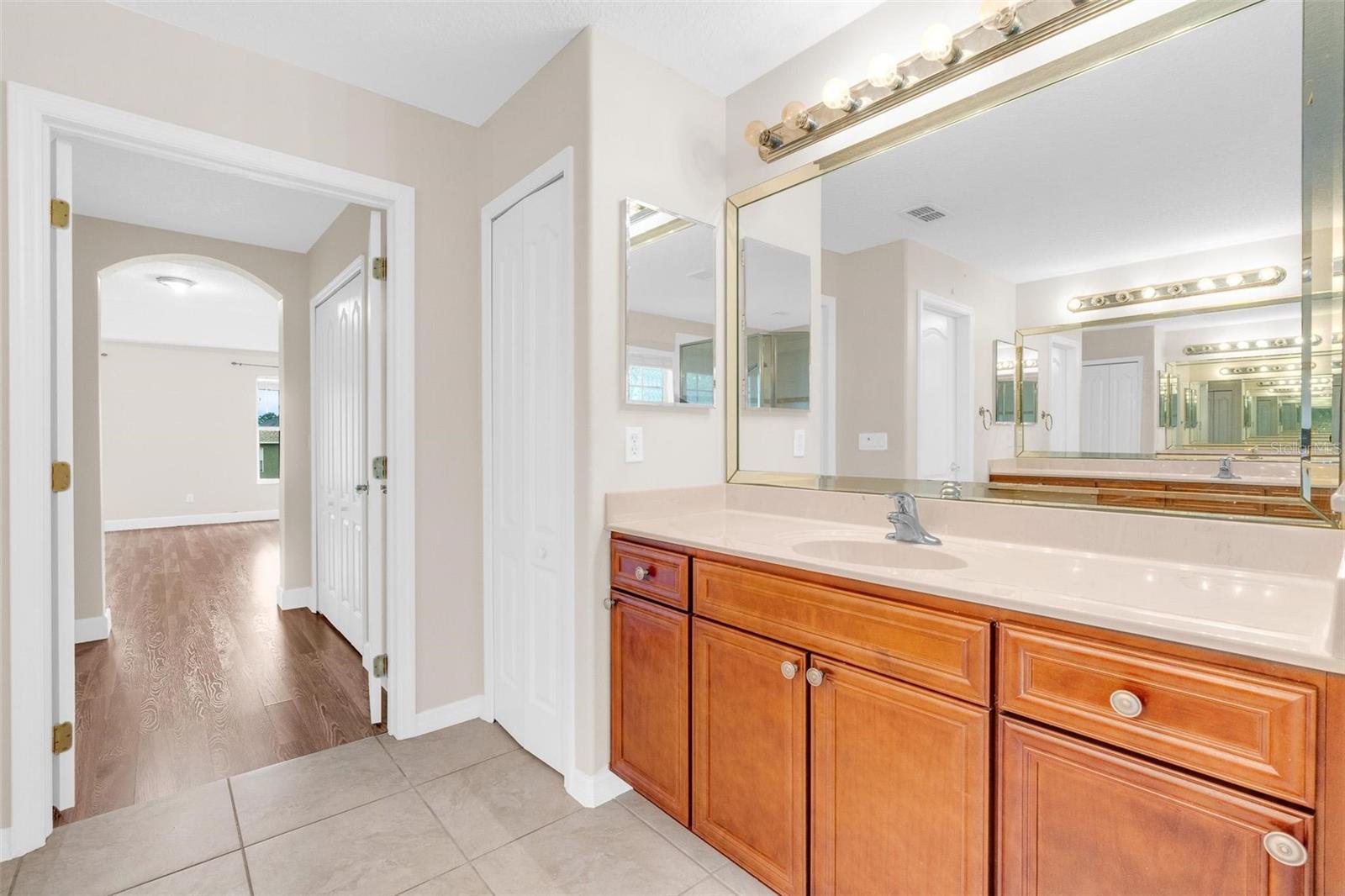 Image 45 of 67 For 13066 Hatherton Circle