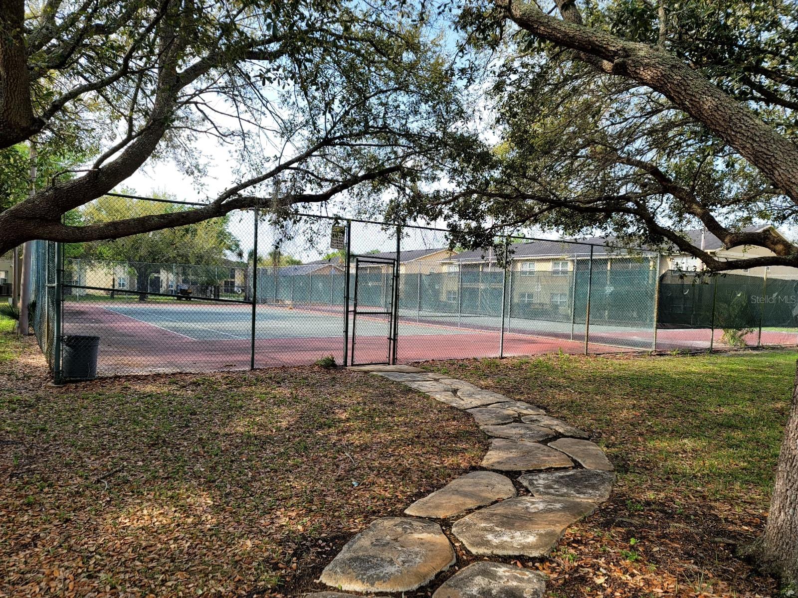 Image 27 of 29 For 9950 Turf Way 4