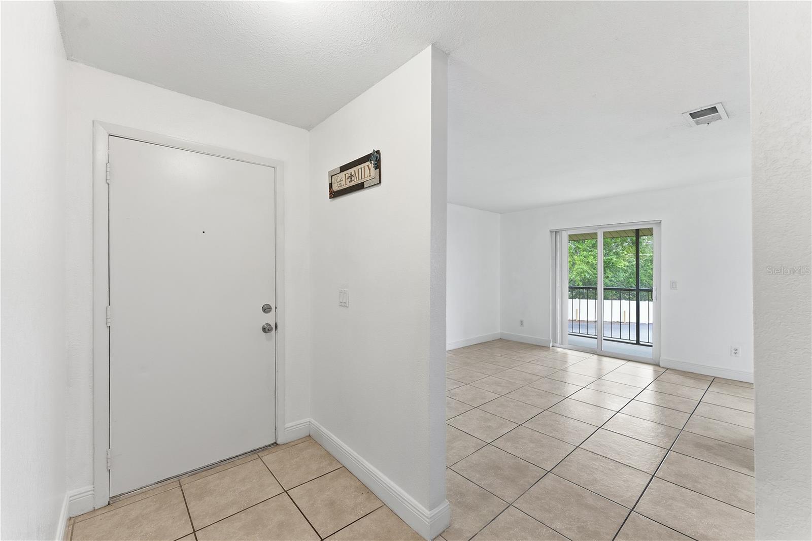 Image 6 of 29 For 9950 Turf Way 4