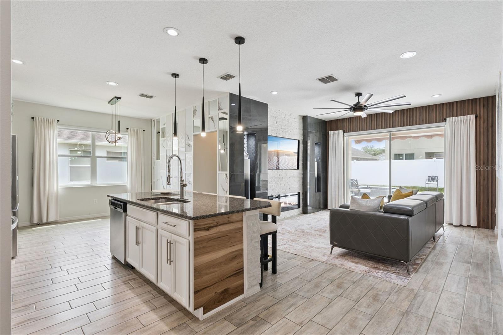 Image 4 of 34 For 3825 Night Heron Drive