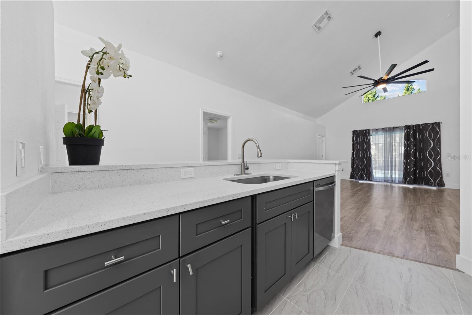 Image 12 of 66 For 449 Majesty Drive