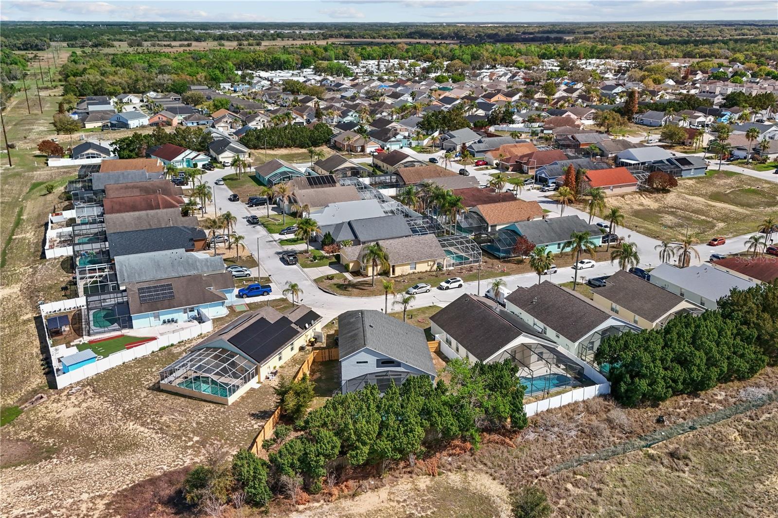 Image 5 of 66 For 449 Majesty Drive