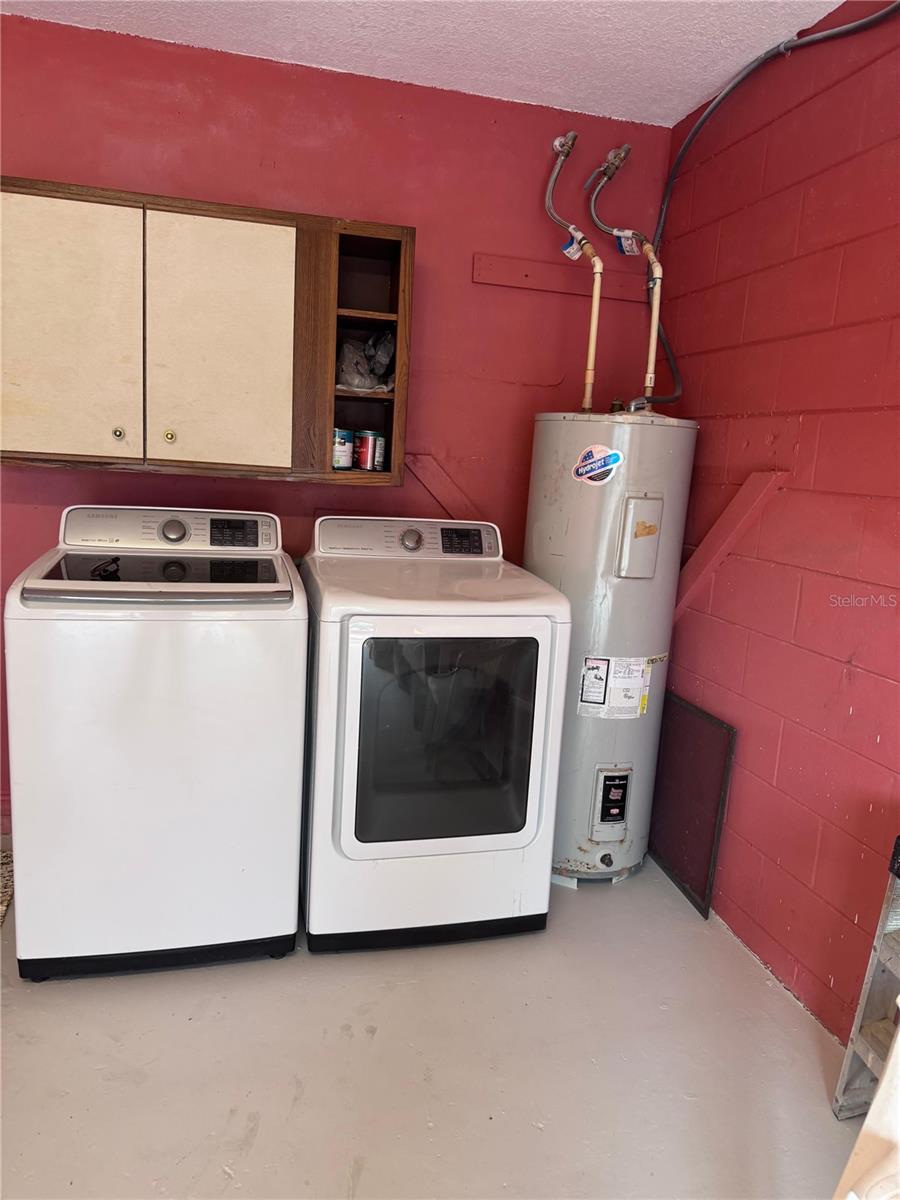 Image 24 of 26 For 138 Pinewood Circle