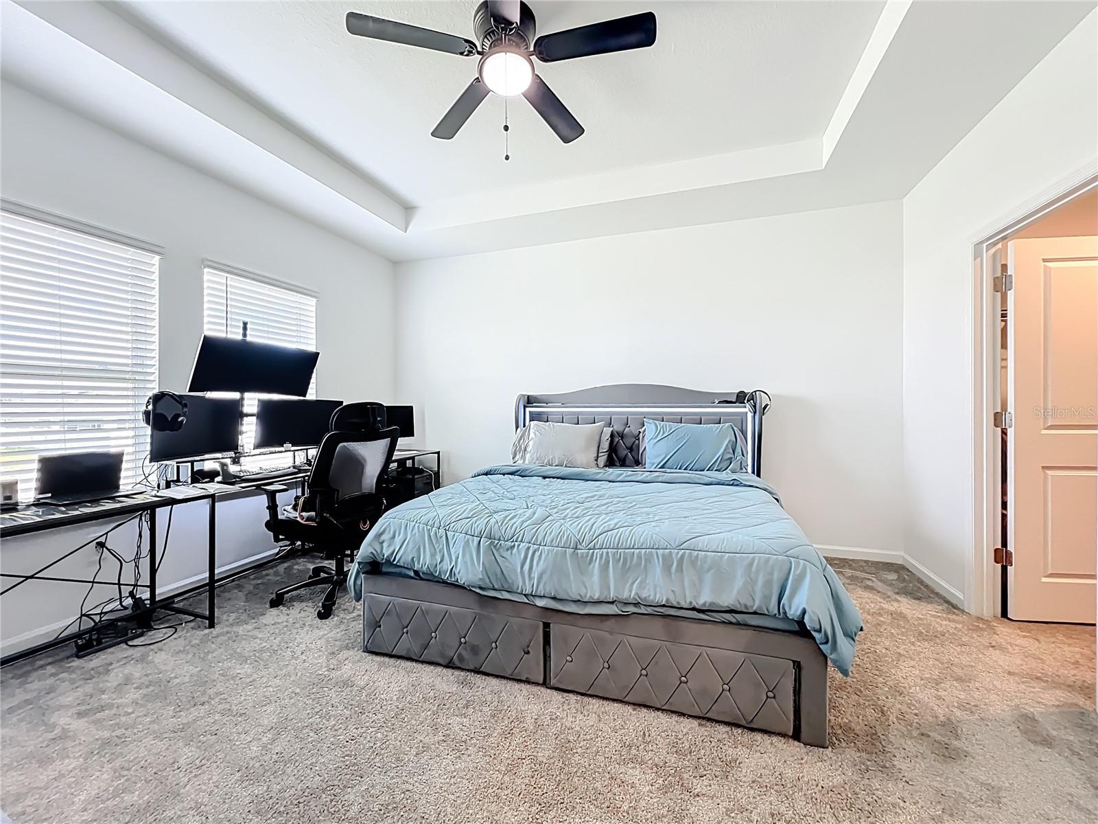 Image 21 of 48 For 3185 Laurent Loop