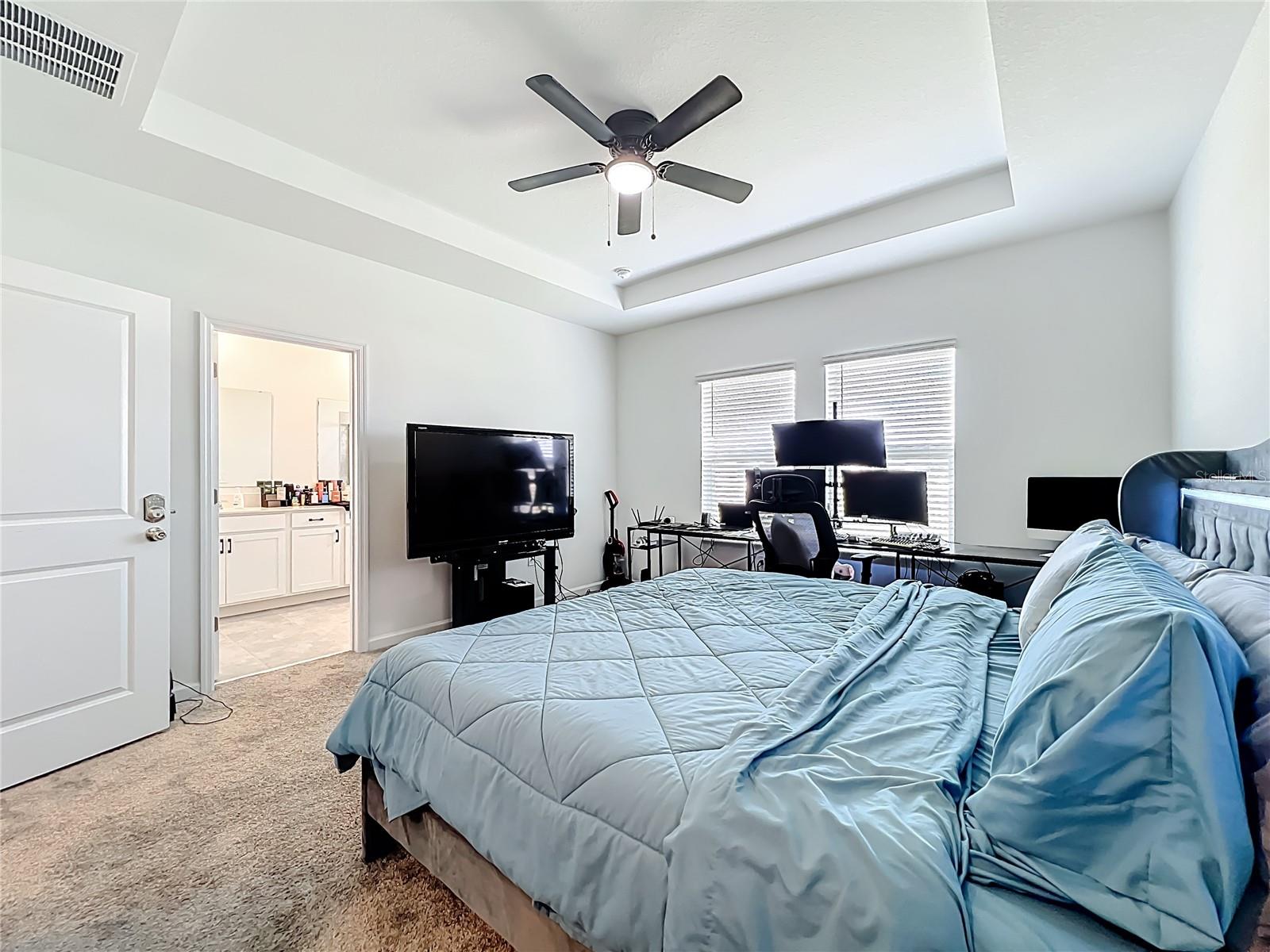 Image 23 of 48 For 3185 Laurent Loop