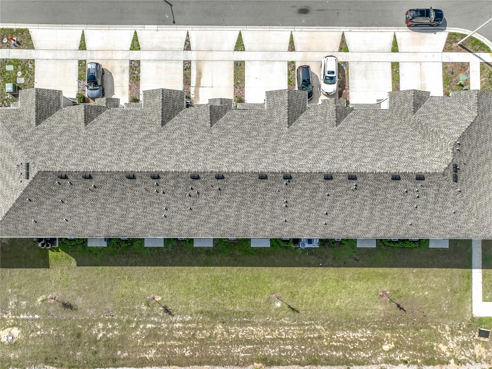 Image 38 of 48 For 3185 Laurent Loop