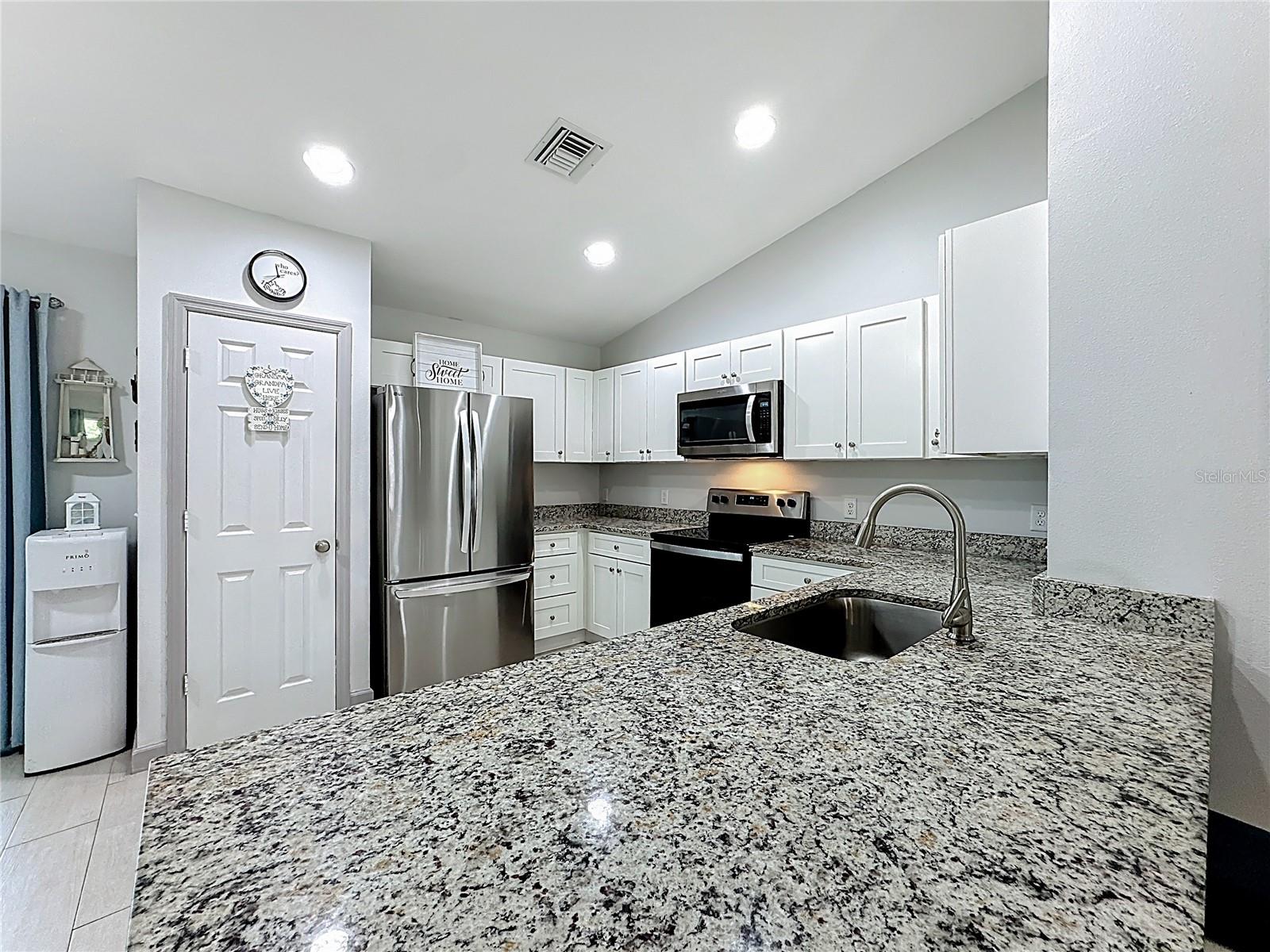 Image 19 of 70 For 1125 19th Street Sw