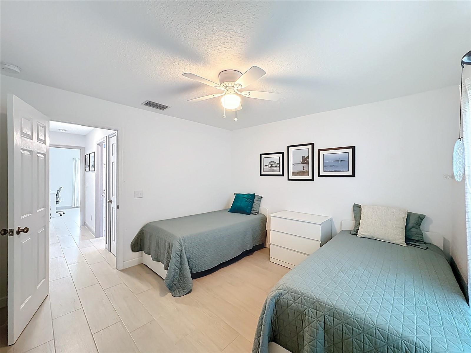 Image 39 of 70 For 1125 19th Street Sw