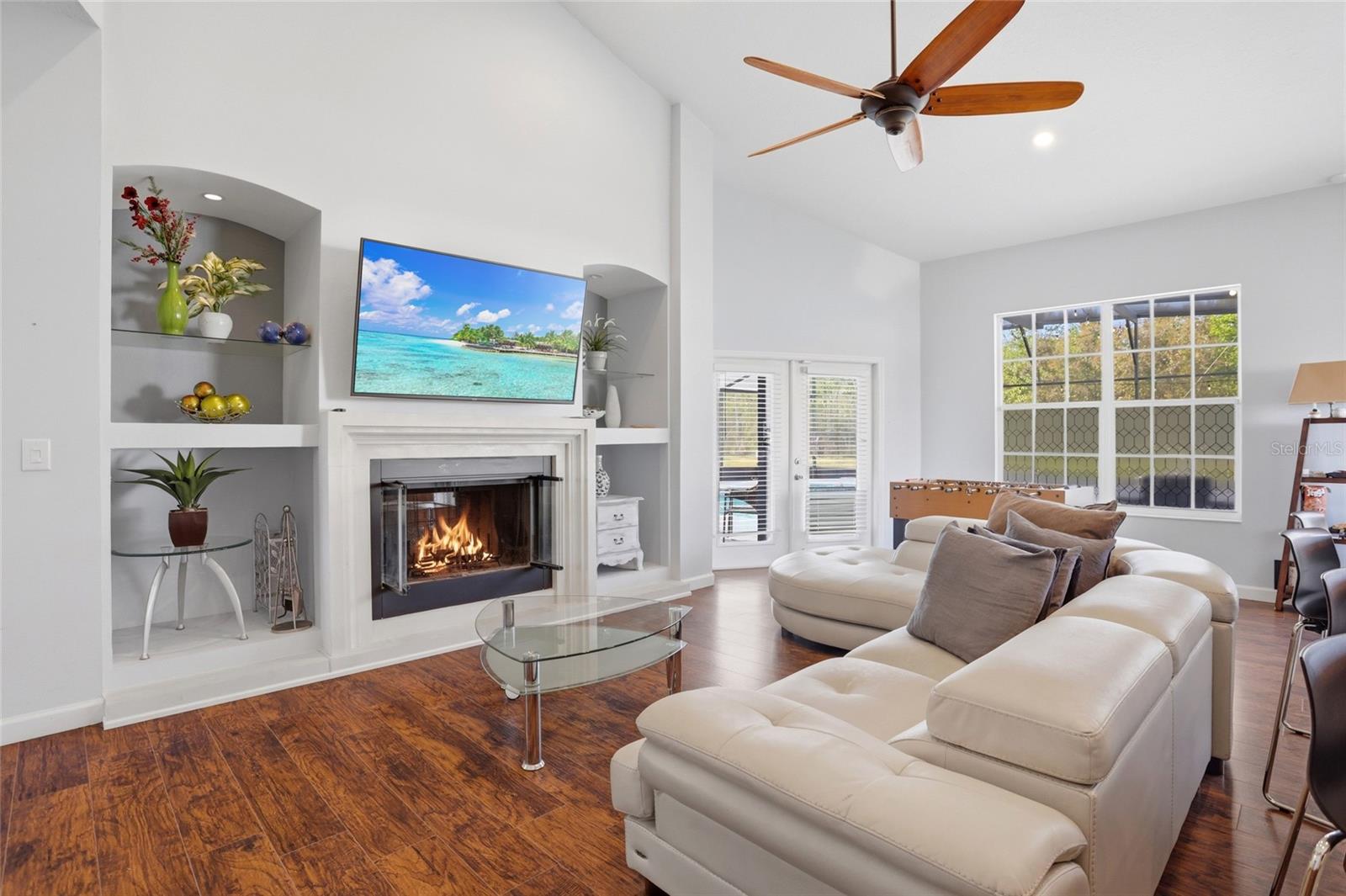 Image 14 of 98 For 4111 Foxtail Court