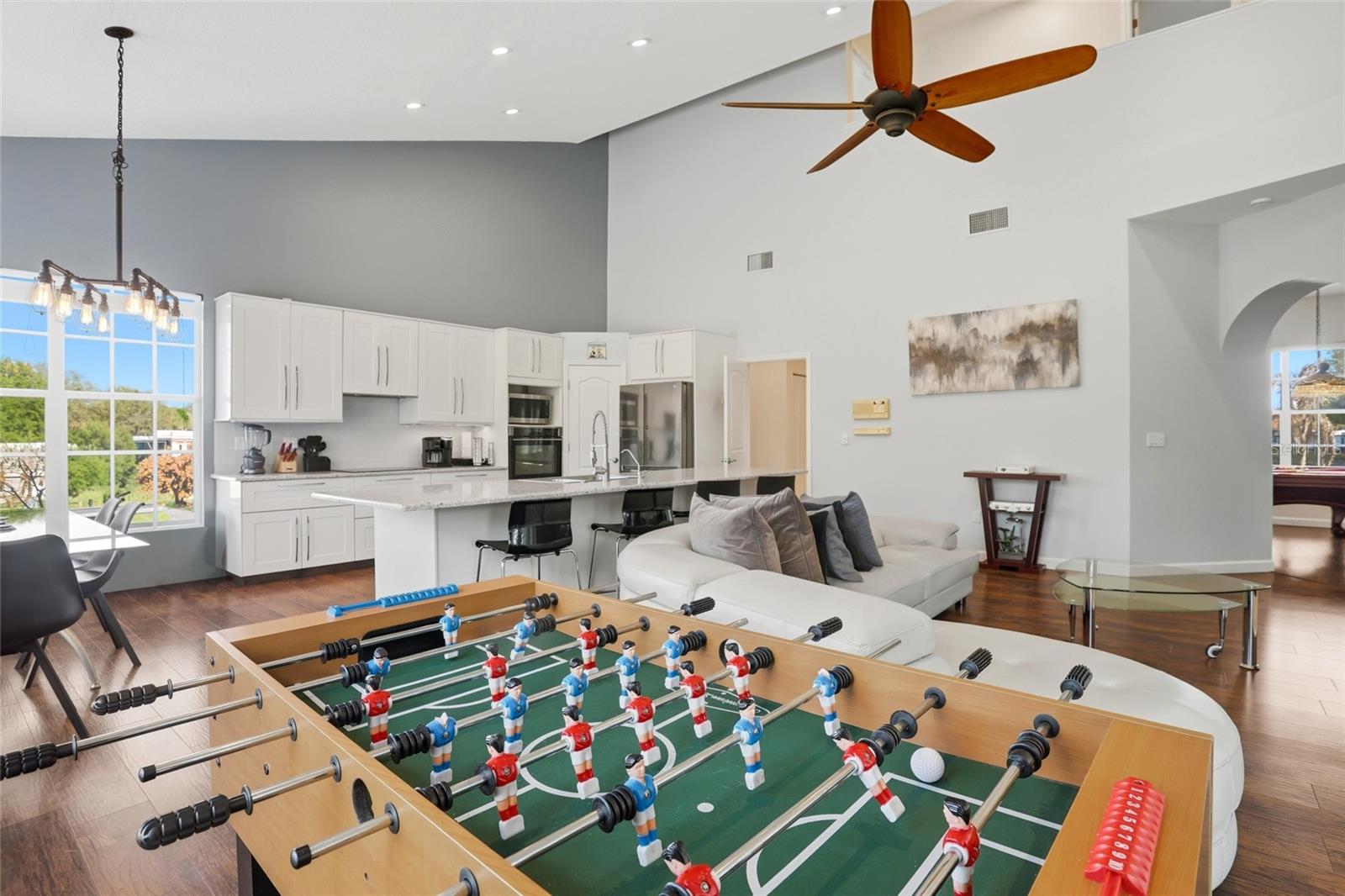 Image 17 of 98 For 4111 Foxtail Court