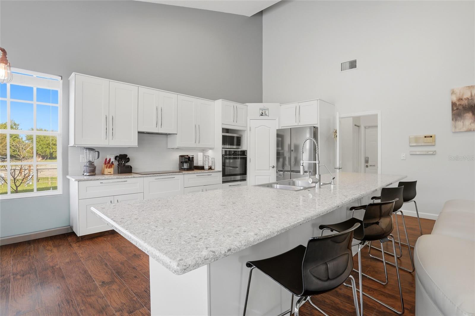 Image 20 of 98 For 4111 Foxtail Court