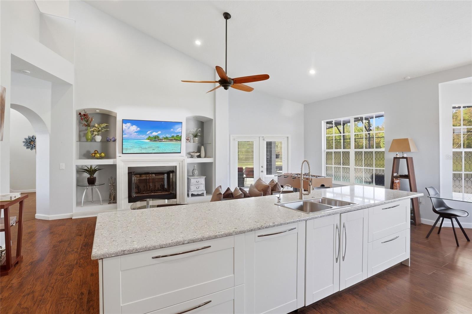 Image 23 of 98 For 4111 Foxtail Court