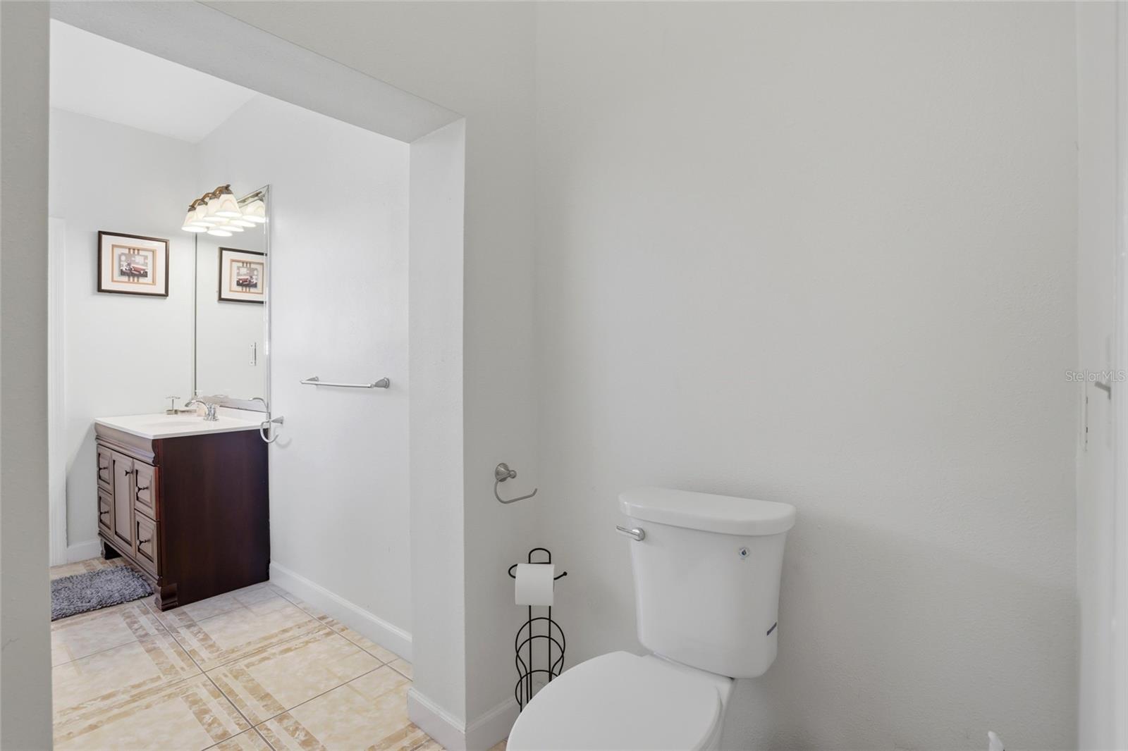 Image 24 of 98 For 4111 Foxtail Court