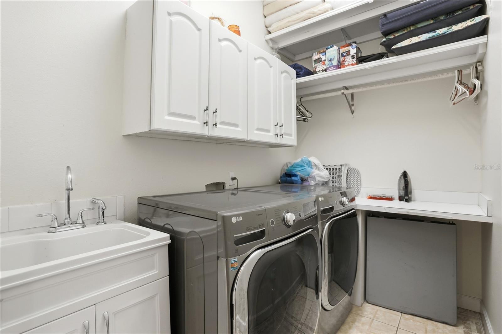 Image 27 of 98 For 4111 Foxtail Court