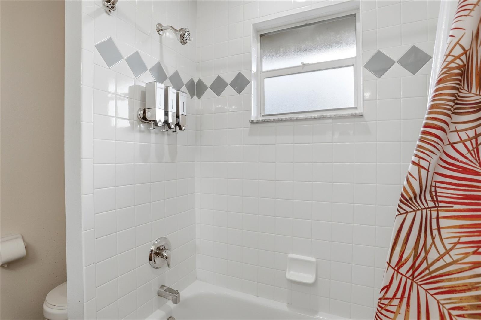 Image 47 of 98 For 4111 Foxtail Court